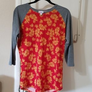 Medium Lularoe Randy shirt